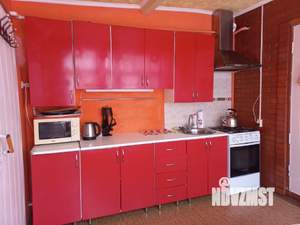 Дом 60м&sup2;, 2-этажный, посуточно, 