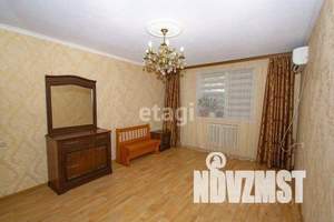 Дом 180м&sup2;, 2-этажный, на длительный срок, 