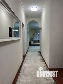 Дом 220м², 2-этажный, на длительный срок, 