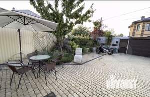 Дом 150м&sup2;, 2-этажный, на длительный срок, 