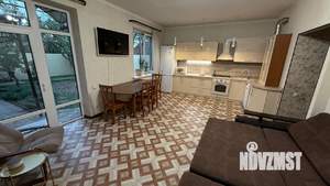 Дом 80м², 1-этажный, на длительный срок, 