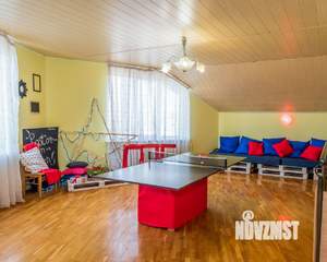 Дом 250м&sup2;, 3-этажный, посуточно, 