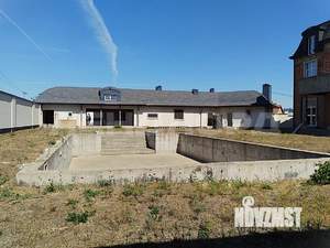 Дом 1000м², 3-этажный, на длительный срок, 