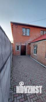 Дом 310м&sup2;, 2-этажный, на длительный срок, 