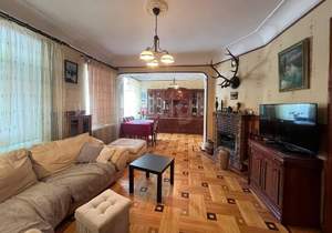 Дом 200м², 2-этажный, на длительный срок, 
