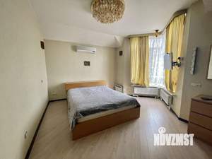 Дом 160м², 3-этажный, на длительный срок, 