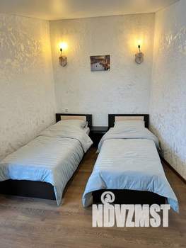 Дом 370м&sup2;, 2-этажный, посуточно, 