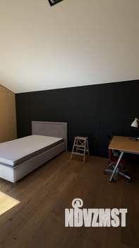 Дом 200м², 2-этажный, на длительный срок, 