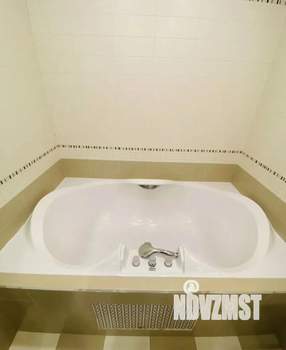 Дом 100м&sup2;, 2-этажный, на длительный срок, 