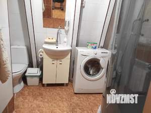 Дом 40м&sup2;, 2-этажный, на длительный срок, 