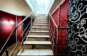 Дом 220м², 2-этажный, на длительный срок, 