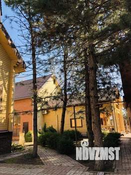 Дом 350м&sup2;, 2-этажный, посуточно, 