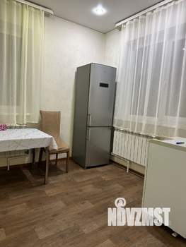 Дом 220м², 2-этажный, на длительный срок, 