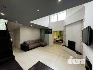 Дом 150м², 2-этажный, на длительный срок, 