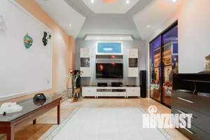 Дом 260м&sup2;, 3-этажный, посуточно, 