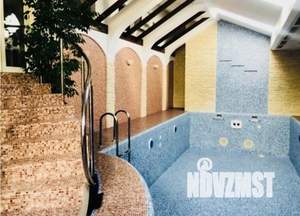 Дом 400м&sup2;, 2-этажный, на длительный срок, 