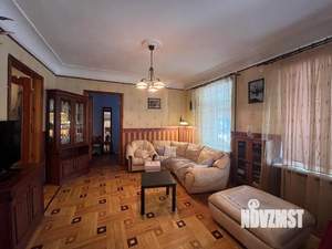 Дом 200м², 2-этажный, на длительный срок, 