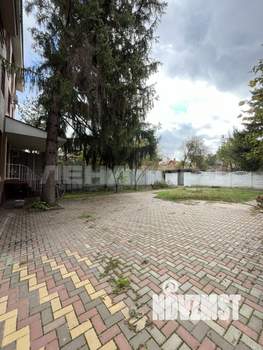 Дом 457м², 3-этажный, на длительный срок, 