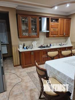Дом 180м², 2-этажный, на длительный срок, 