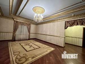 Дом 450м&sup2;, 2-этажный, посуточно, 