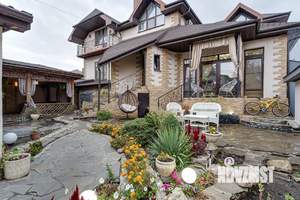 Дом 400м&sup2;, 3-этажный, посуточно, 