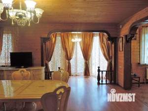 Дом 350м&sup2;, 2-этажный, посуточно, 