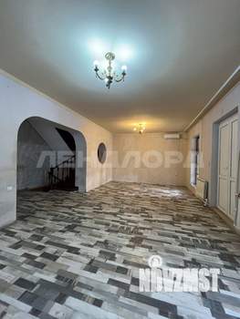 Дом 457м², 3-этажный, на длительный срок, 