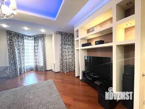Дом 160м², 3-этажный, на длительный срок, 
