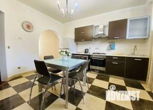 Дом 100м&sup2;, 2-этажный, на длительный срок, 