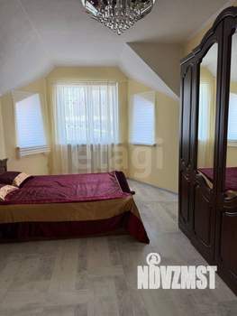 Дом 180м&sup2;, 3-этажный, на длительный срок, 