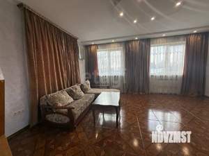 Дом 180м&sup2;, 3-этажный, на длительный срок, 