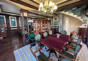 Дом 486м&sup2;, 3-этажный, на длительный срок, 