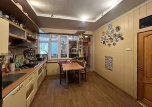 Дом 200м², 2-этажный, на длительный срок, 