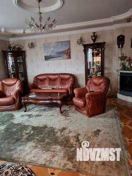 Дом 180м&sup2;, 2-этажный, на длительный срок, 