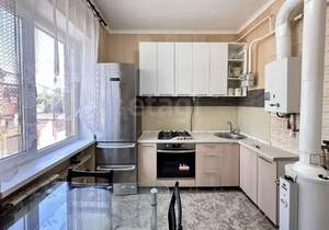 Дом 60м², 2-этажный, на длительный срок, 