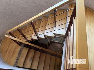 Дом 200м², 2-этажный, на длительный срок, 