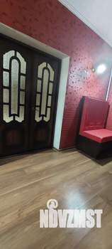 Дом 310м&sup2;, 2-этажный, на длительный срок, 