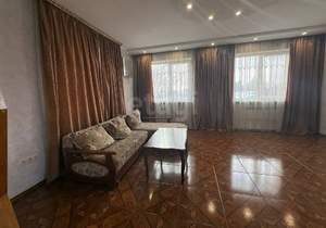 Дом 180м², 3-этажный, на длительный срок, 