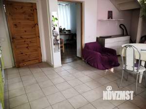 Дом 60м², 2-этажный, на длительный срок, 