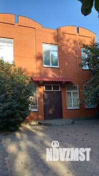 Коттедж 135м², 2-этажный, на длительный срок, 