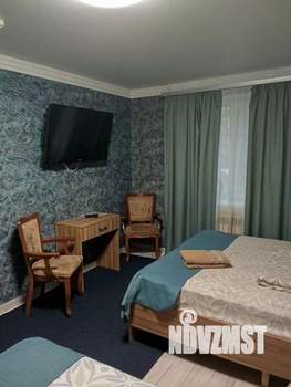 Дом 350м&sup2;, 2-этажный, посуточно, 