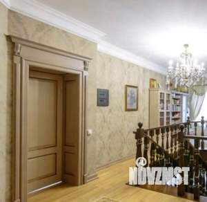 Дом 350м&sup2;, 2-этажный, на длительный срок, 