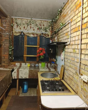 Дом 80м&sup2;, 2-этажный, на длительный срок, 