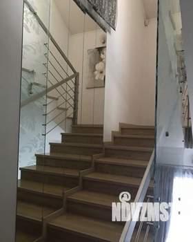 Дом 500м&sup2;, 2-этажный, на длительный срок, 