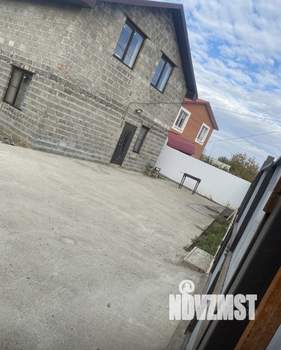 Дом 100м², 2-этажный, на длительный срок, 