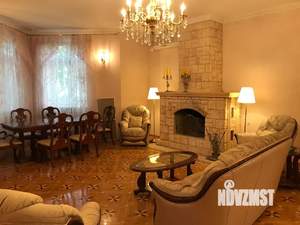 Дом 500м&sup2;, 2-этажный, на длительный срок, 