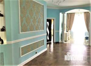 Дом 395м&sup2;, 3-этажный, на длительный срок, 