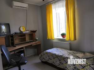 Дом 60м², 2-этажный, на длительный срок, 