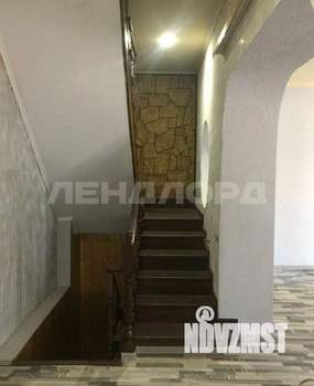 Дом 460м², 3-этажный, на длительный срок, 