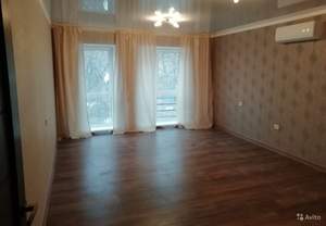 Дом 260м², 3-этажный, на длительный срок, 